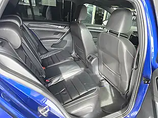 Used 2017 Volkswagen Golf R Lapiz Blue - Interior and Exterior details 12