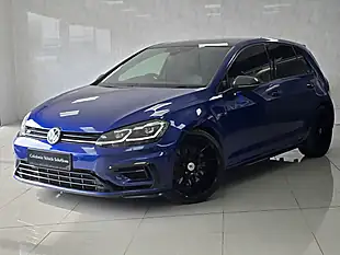 Used 2017 Volkswagen Golf R Lapiz Blue - Interior and Exterior details 2