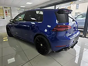 Used 2017 Volkswagen Golf R Lapiz Blue - Interior and Exterior details 4