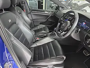Used 2017 Volkswagen Golf R Lapiz Blue - Interior and Exterior details 8