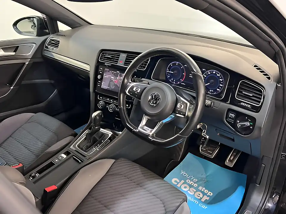 Used 2017 Volkswagen Golf R-Line Deep Black - Interior and Exterior details 12