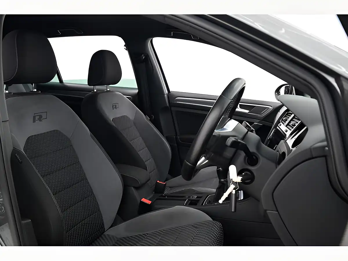 Used 2017 Volkswagen Golf R-Line Grey - Interior and Exterior details 11
