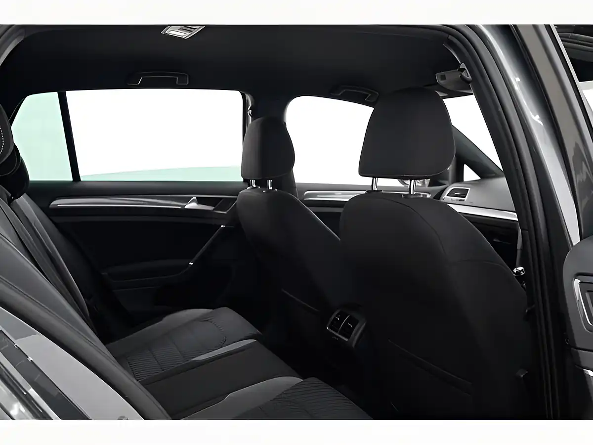 Used 2017 Volkswagen Golf R-Line Grey - Interior and Exterior details 14