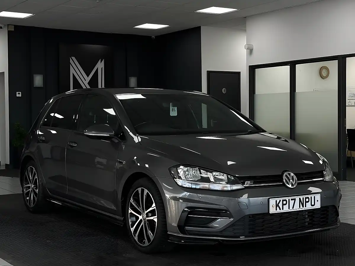 Used 2017 Volkswagen Golf R-Line Grey - Interior and Exterior details 3