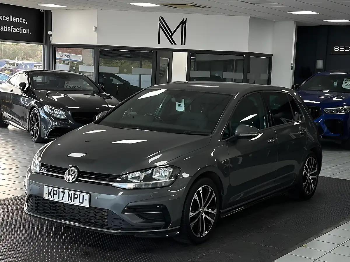 Used 2017 Volkswagen Golf R-Line Grey - Interior and Exterior details 7