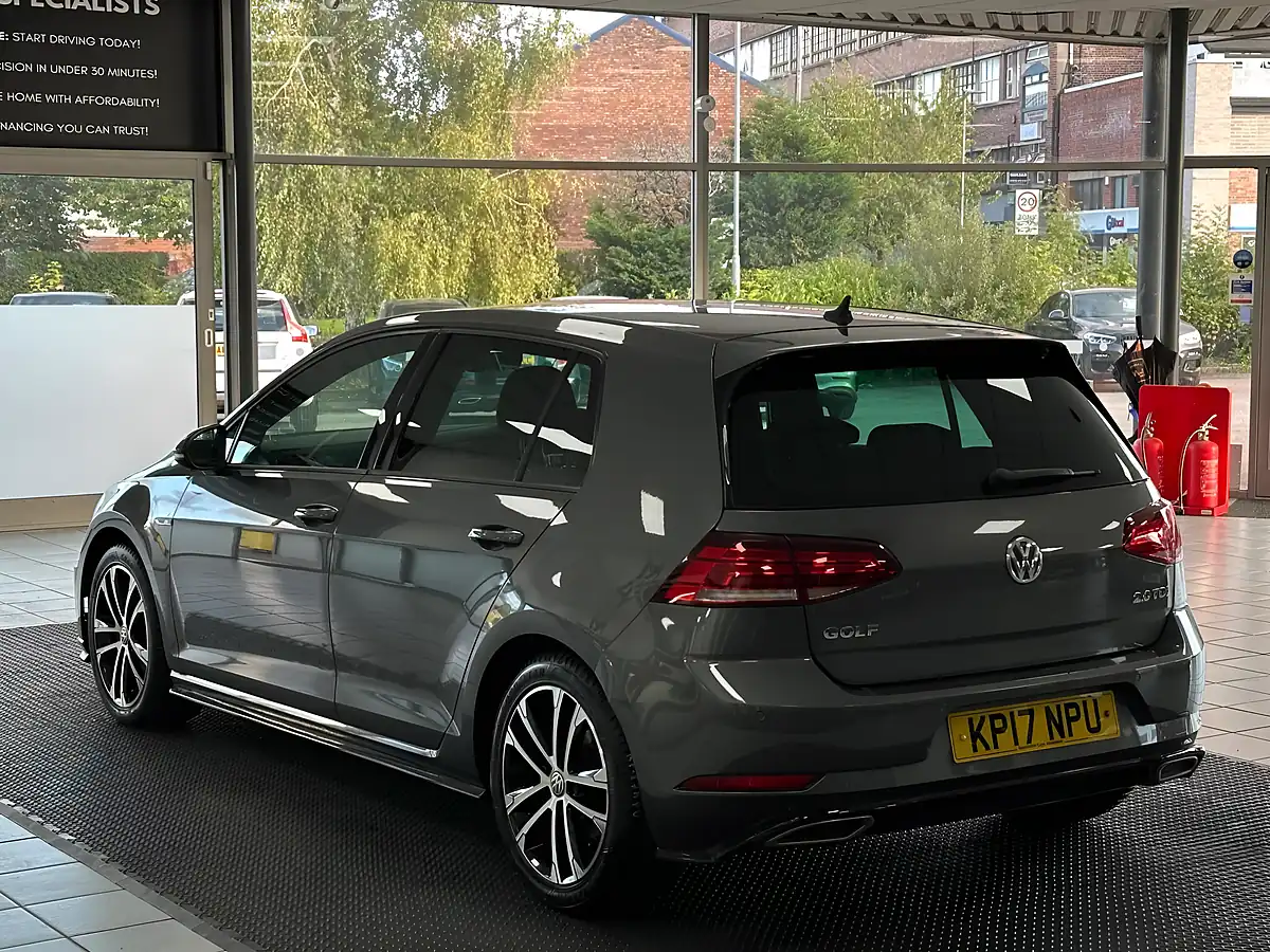 Used 2017 Volkswagen Golf R-Line Grey - Interior and Exterior details 9