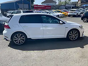 Used 2017 Volkswagen Golf R-Line White - Interior and Exterior details 9