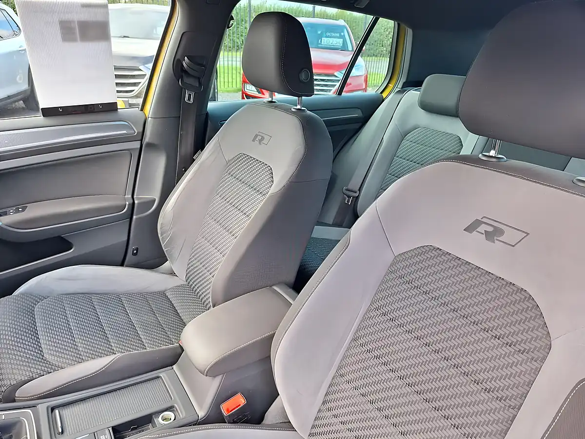Used 2017 Volkswagen Golf R-Line Yellow - Interior and Exterior details 4