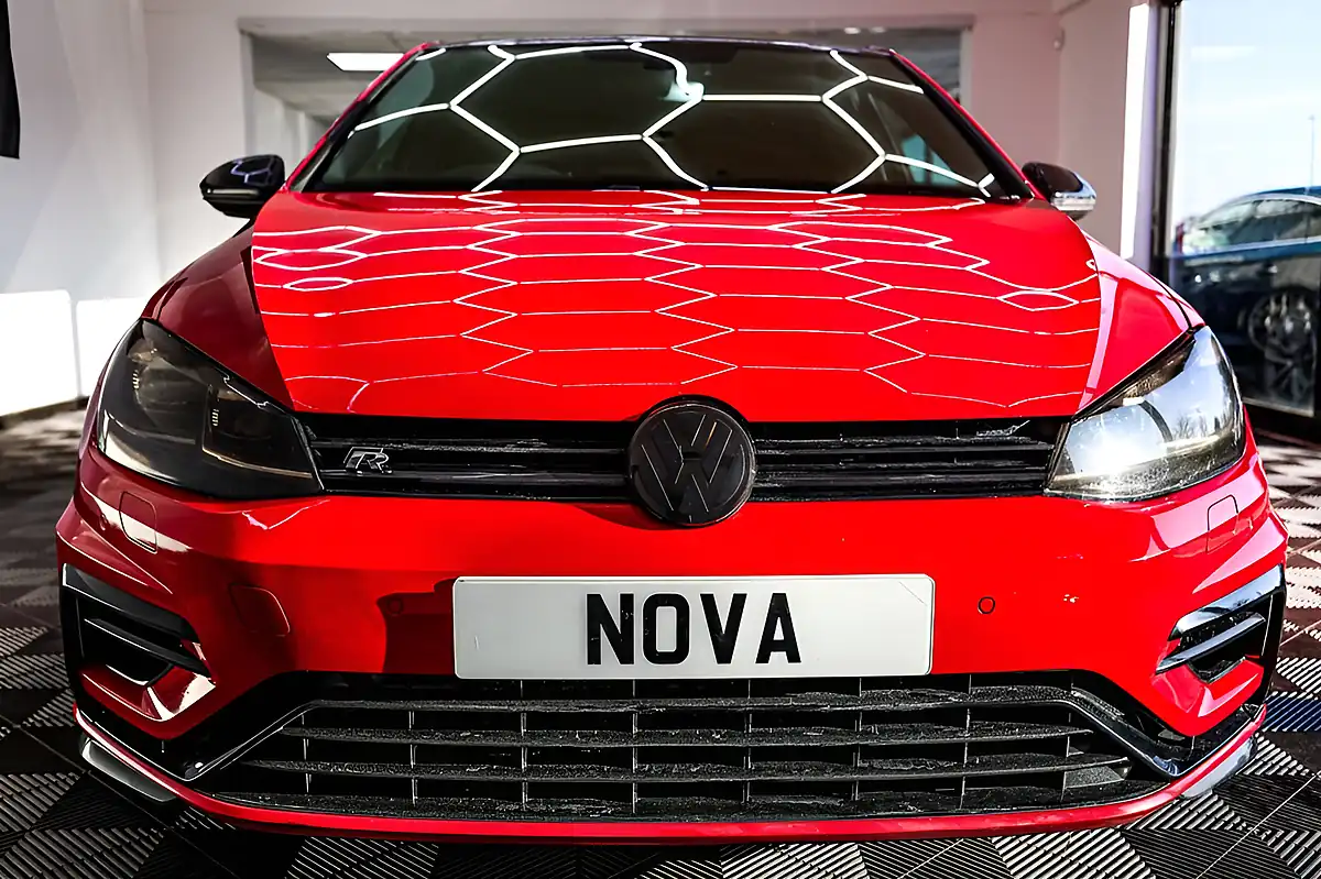 Used 2017 Volkswagen Golf R Red - Interior and Exterior details 8