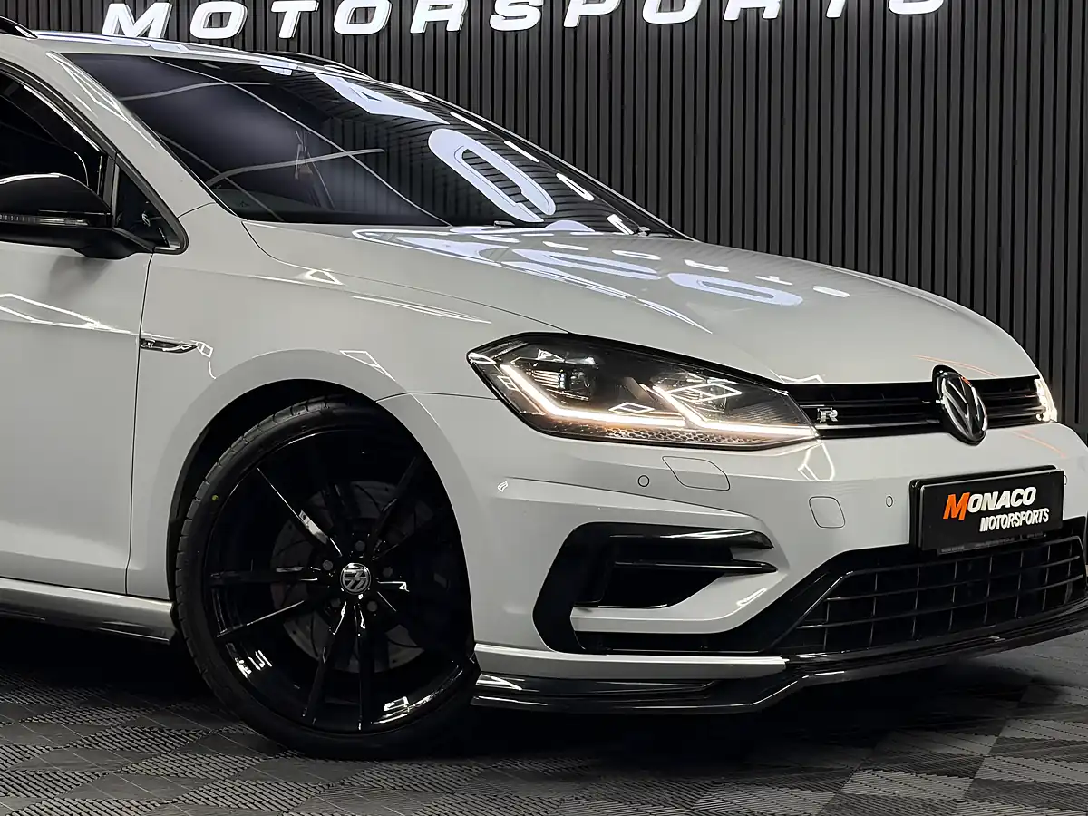 Used 2017 Volkswagen Golf R Silver - Interior and Exterior details 2