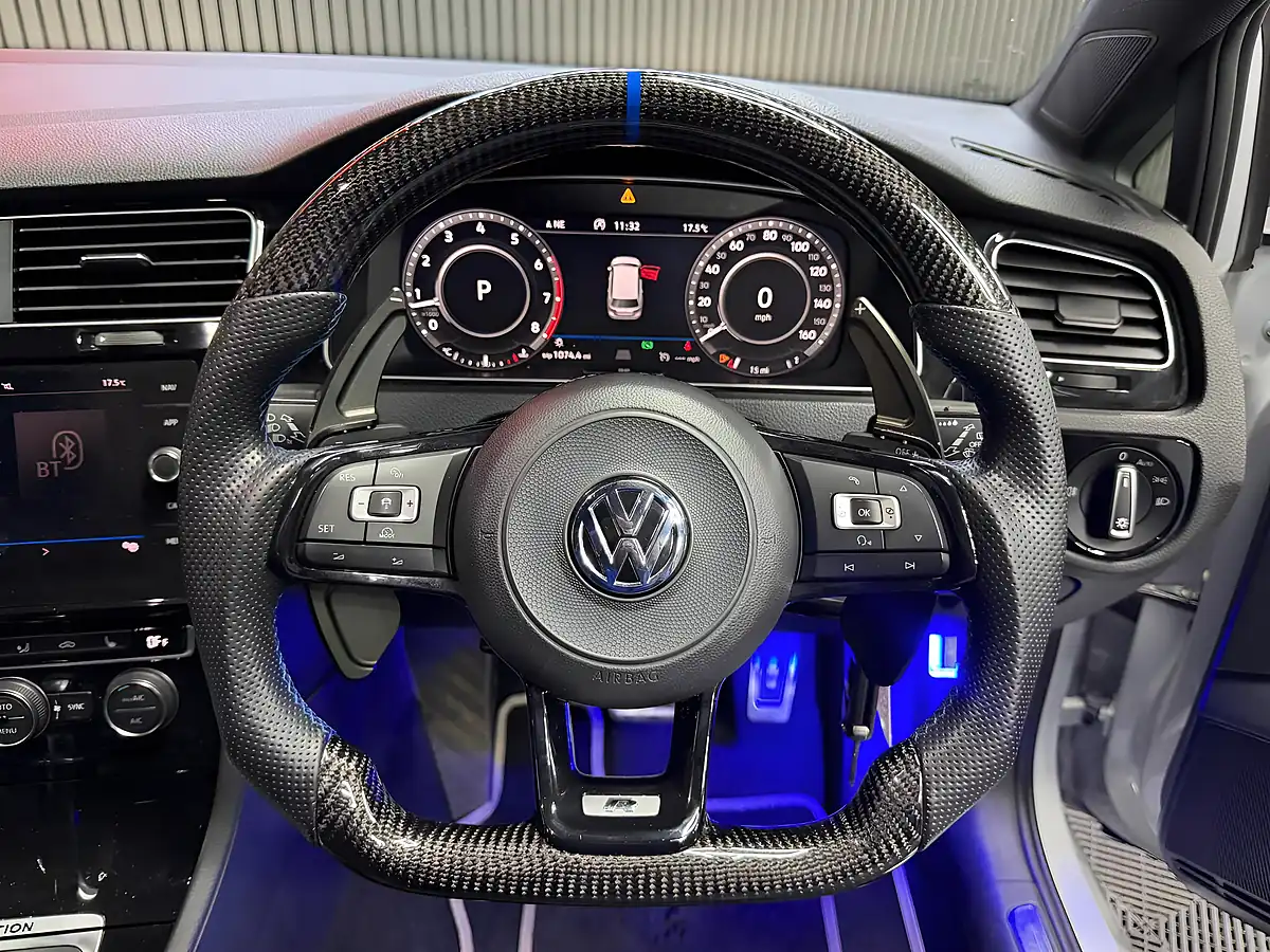 Used 2017 Volkswagen Golf R Silver - Interior and Exterior details 20