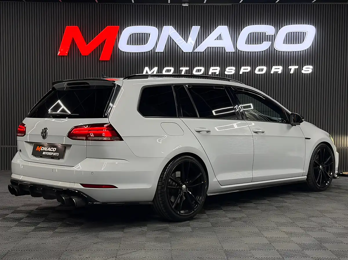 Used 2017 Volkswagen Golf R Silver - Interior and Exterior details 9