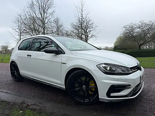 2017 Volkswagen Golf R 2.0 TSI