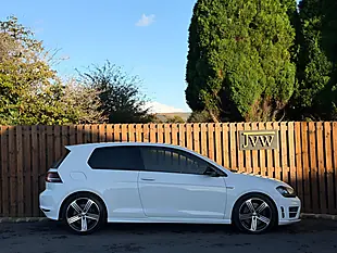 Used 2017 Volkswagen Golf R White - Interior and Exterior details 2