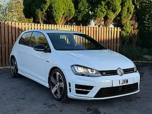 Used 2017 Volkswagen Golf R White - Interior and Exterior details 3