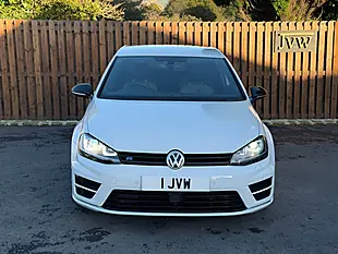 Used 2017 Volkswagen Golf R White - Interior and Exterior details 4
