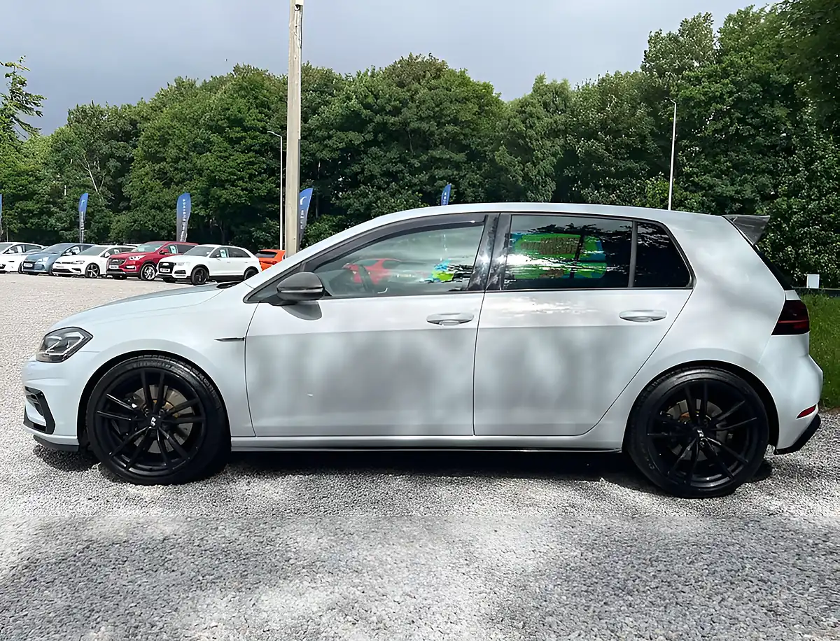 Used 2017 Volkswagen Golf R White Silver - Interior and Exterior details 6
