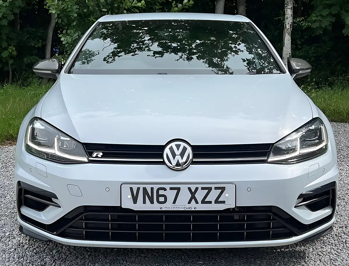 Used 2017 Volkswagen Golf R White Silver - Interior and Exterior details 8