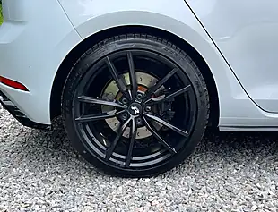 Used 2017 Volkswagen Golf R White Silver - Interior and Exterior details 9