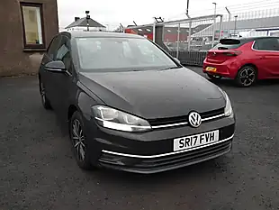 Used 2017 Volkswagen Golf Se Black - Interior and Exterior details 9