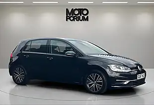 Used 2017 Volkswagen Golf Se Nav Black - Interior and Exterior details 20