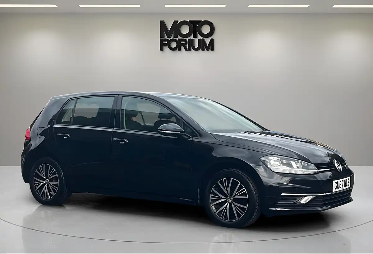 Used 2017 Volkswagen Golf Se Nav Black - Interior and Exterior details 20