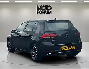 Used 2017 Volkswagen Golf Se Nav Black - Interior and Exterior details 6