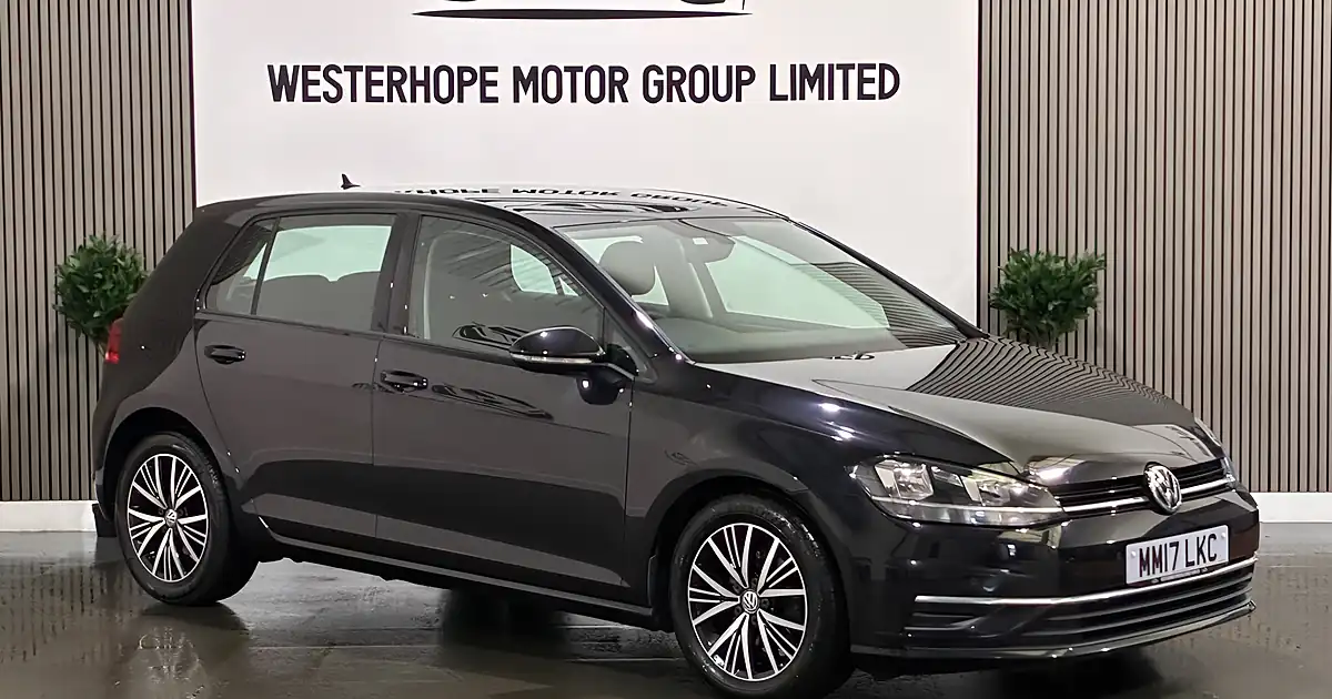 Used 2017 Volkswagen Golf Se Nav Black - Front View
