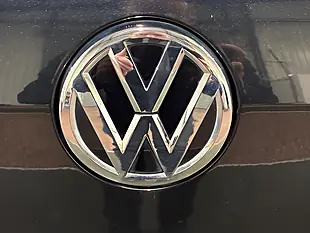 Used 2017 Volkswagen Golf Se Nav Black - Interior and Exterior details 19