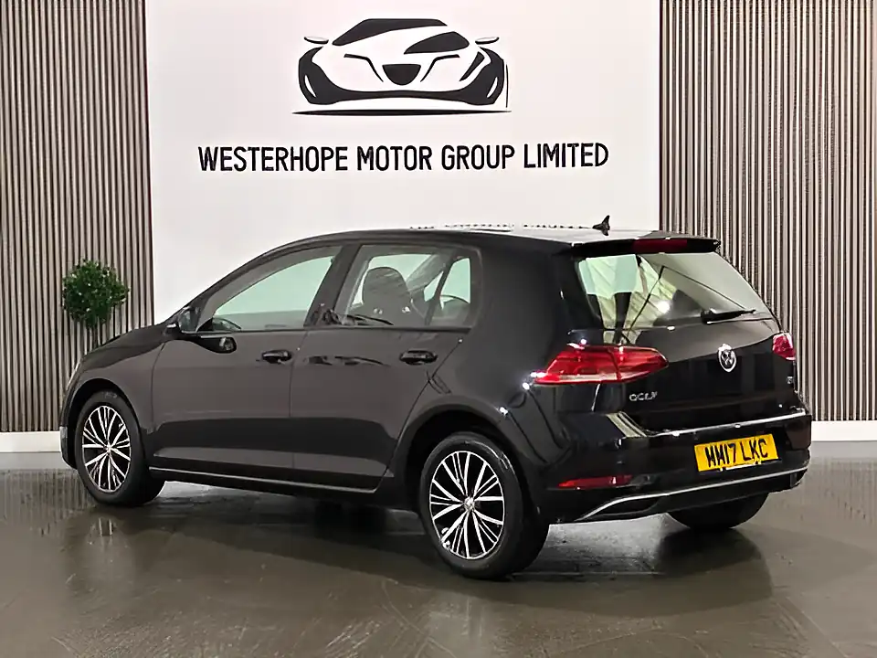 Used 2017 Volkswagen Golf Se Nav Black - Interior and Exterior details 2