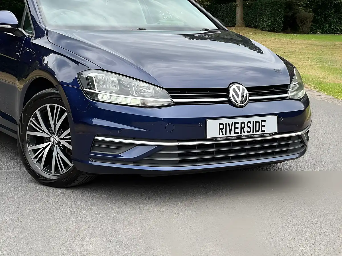 Used 2017 Volkswagen Golf Se Nav Blue - Interior and Exterior details 11
