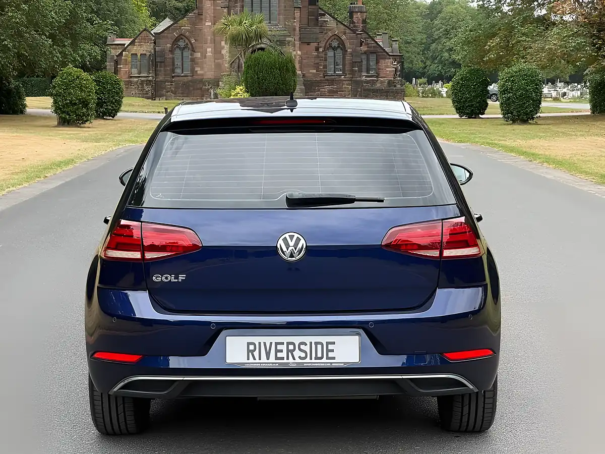 Used 2017 Volkswagen Golf Se Nav Blue - Interior and Exterior details 12
