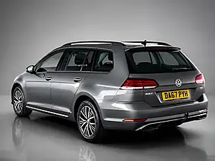 Used 2017 Volkswagen Golf Se Nav Grey - Interior and Exterior details 5
