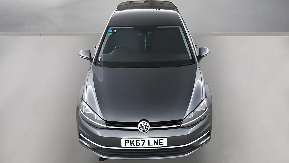 Used 2017 Volkswagen Golf Se Nav Grey - Interior and Exterior details 7