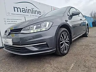Used 2017 Volkswagen Golf Se Nav Grey - Interior and Exterior details 9