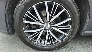 Used 2017 Volkswagen Golf Se Nav Grey - Interior and Exterior details 16