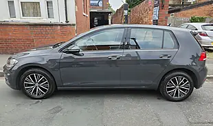 Used 2017 Volkswagen Golf Se Nav Grey - Interior and Exterior details 2
