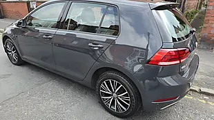 Used 2017 Volkswagen Golf Se Nav Grey - Interior and Exterior details 3