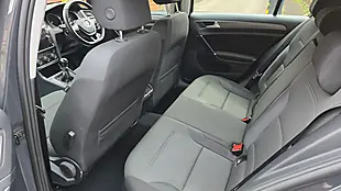 Used 2017 Volkswagen Golf Se Nav Grey - Interior and Exterior details 9