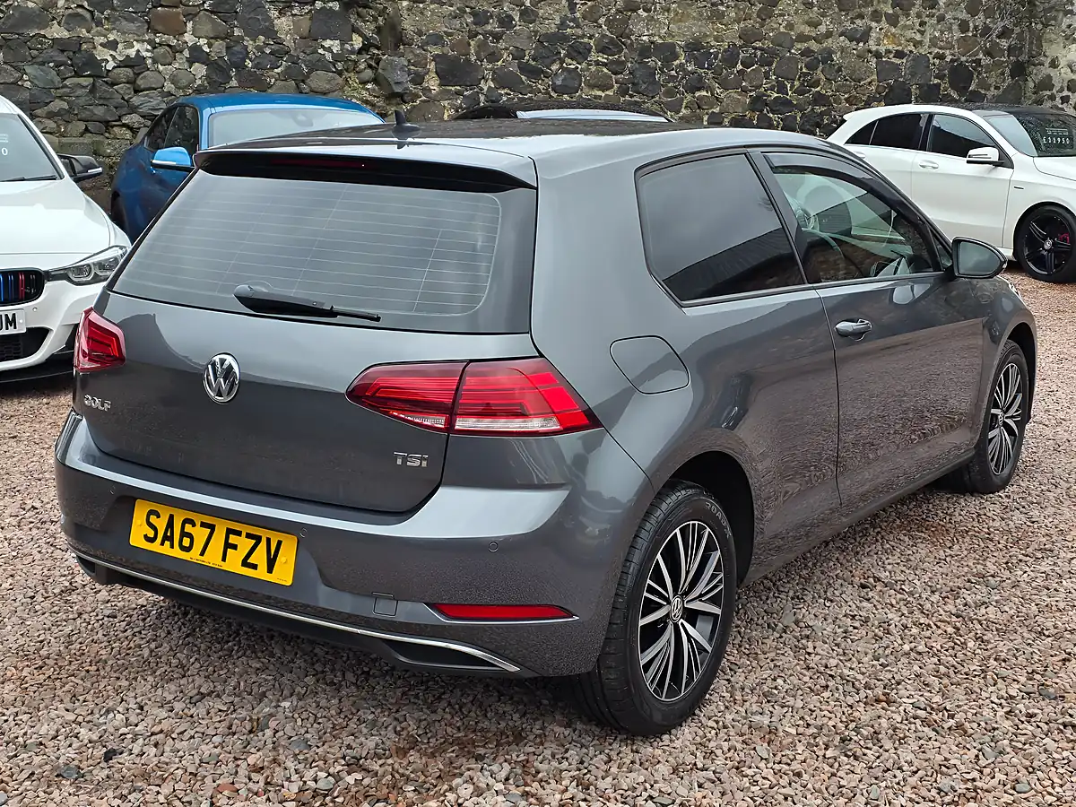 Used 2017 Volkswagen Golf Se Nav Indium Grey Metallic - Interior and Exterior details 18