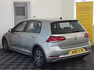 Used 2017 Volkswagen Golf Se Nav Silver - Interior and Exterior details 6