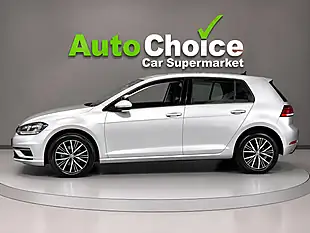 Used 2017 Volkswagen Golf Se Nav Silver - Interior and Exterior details 12