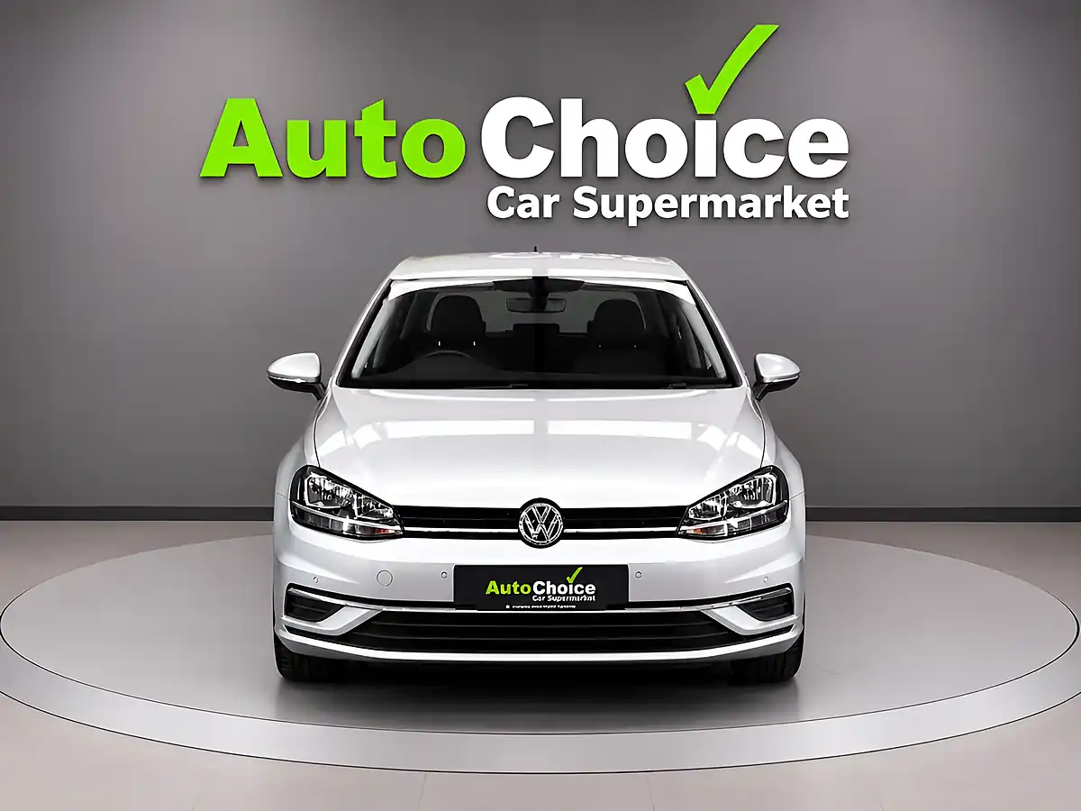 Used 2017 Volkswagen Golf Se Nav Silver - Interior and Exterior details 15