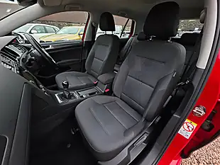 Used 2017 Volkswagen Golf Se Nav Tornado Red - Interior and Exterior details 10