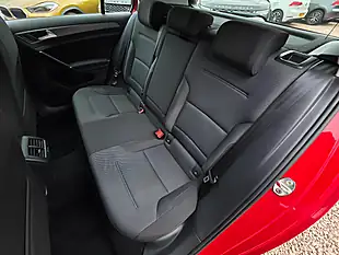 Used 2017 Volkswagen Golf Se Nav Tornado Red - Interior and Exterior details 12