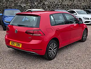 Used 2017 Volkswagen Golf Se Nav Tornado Red - Interior and Exterior details 18