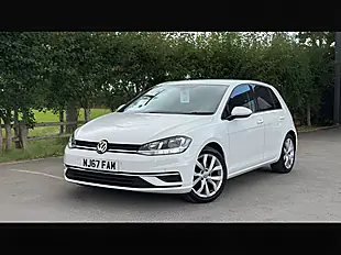Used 2017 Volkswagen Golf Se Nav White - Interior and Exterior details 12