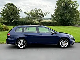Used 2017 Volkswagen Golf Se Navigation Blue - Interior and Exterior details 5