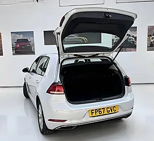 Used 2017 Volkswagen Golf Se Silver - Interior and Exterior details 5
