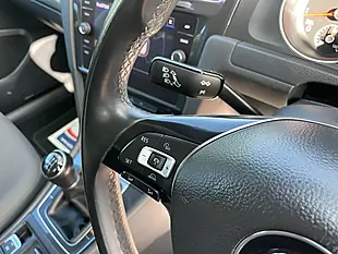 Used 2017 Volkswagen Golf Se Tornado Red - Interior and Exterior details 17